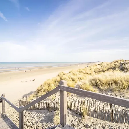 Apartment In Nieuwpoort With Sea Views
